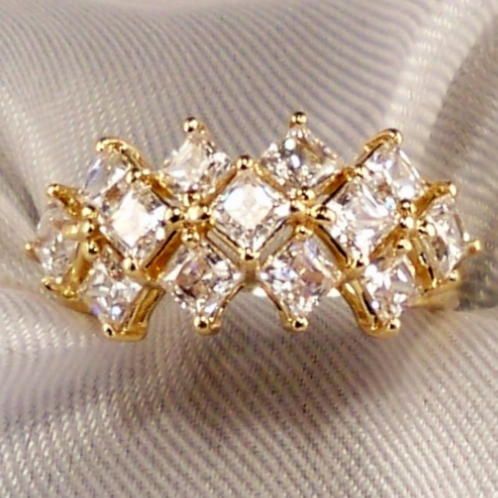 New 14K Gold Princess Cut *Cubic Zirconias Ring
